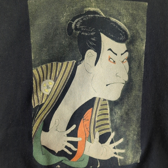Black Uniqlo EDO UKIYO-E UT Graphic Sweatshirt XS size BNWT - Picture 1 of 6